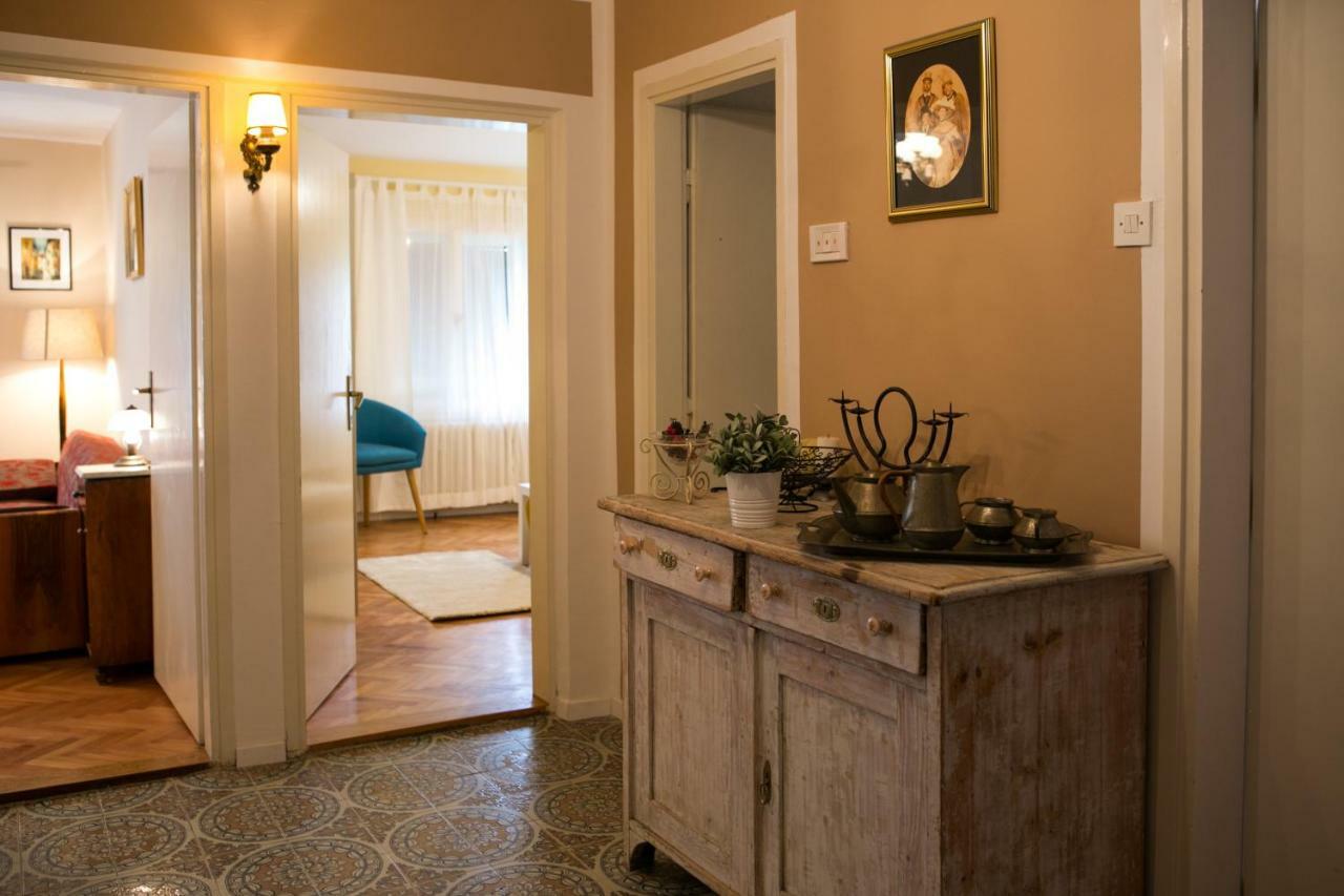 Holiday Home Modric Оточац Экстерьер фото
